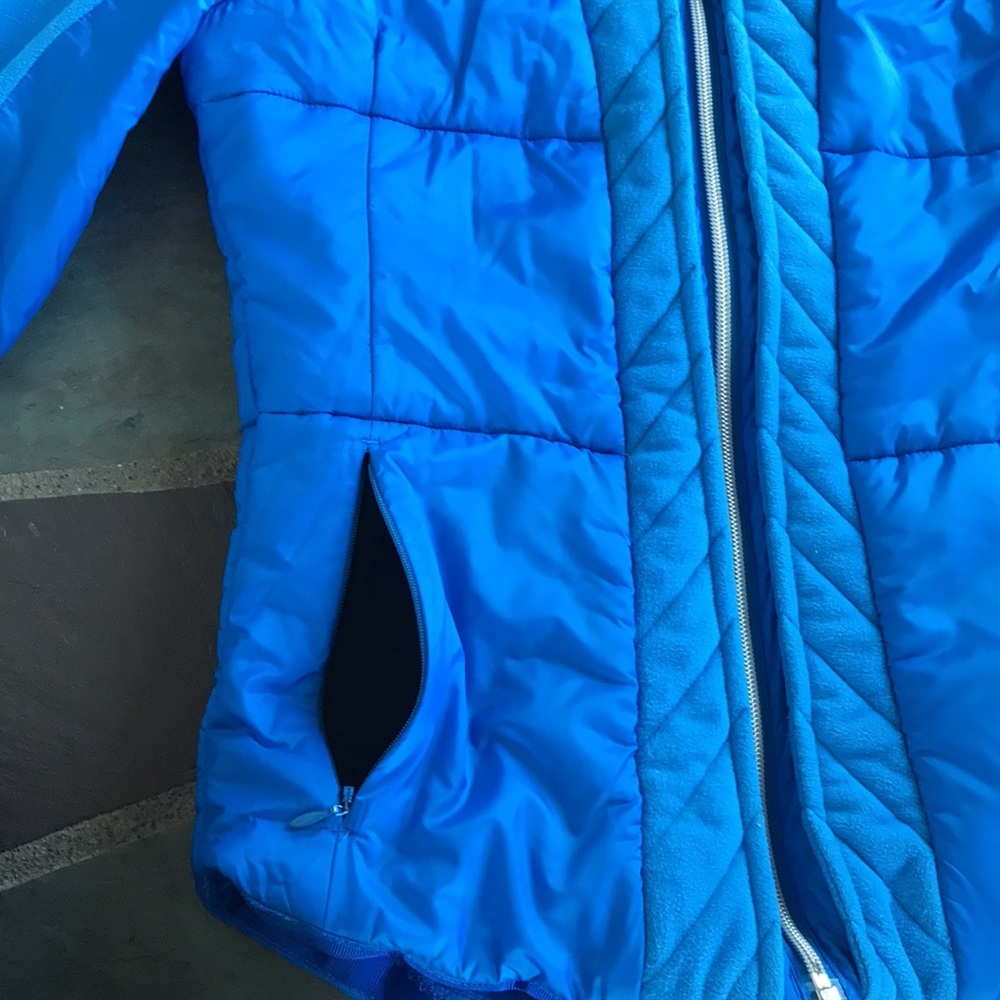 Lululemon Coat - Picture 8 of 8